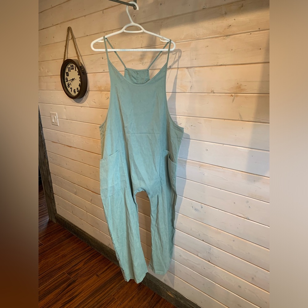 4/July | Green Casual Pocket Jumpsuit - Picture 3 of 8